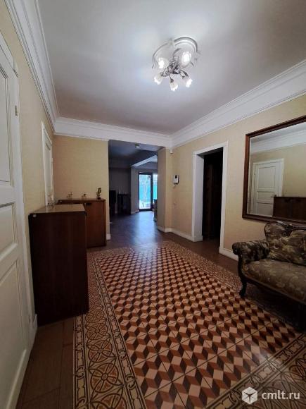 Аренда коттеджа 221 кв. м. в тихом районе Москвы. Фото 1.