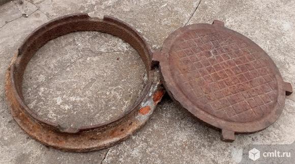 Люк чугунный в сборе б/у. Фото 4.