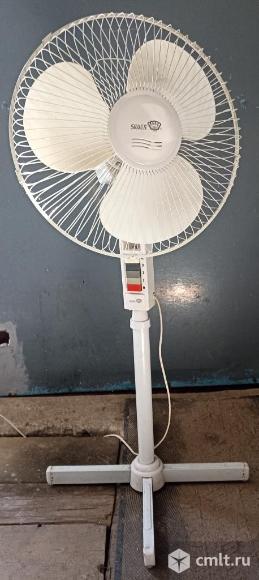 Большой напольный вентилятор Silver RX-6000 не крутит. Фото 1.