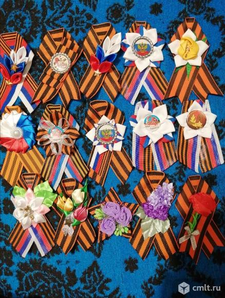 Броши. Фото 1.