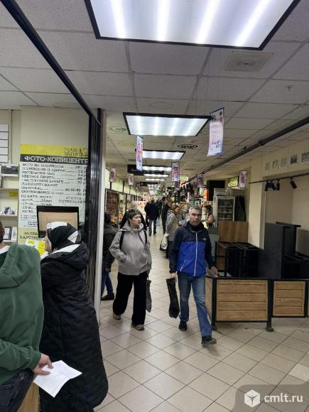 Площадь в аренду в торговой галереи с высоким трафиком. Фото 1.