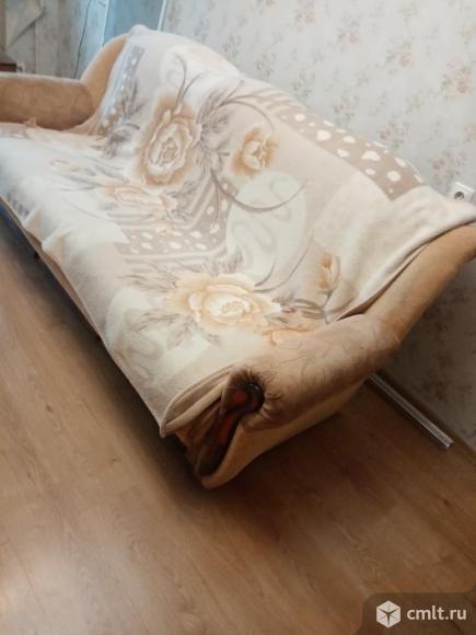 Продаётся диван и 2 кресла. Фото 1.