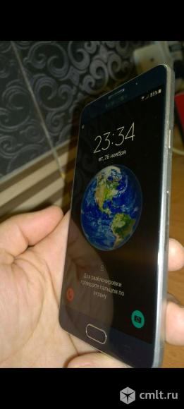 Смартфон Samsung А7. Фото 1.