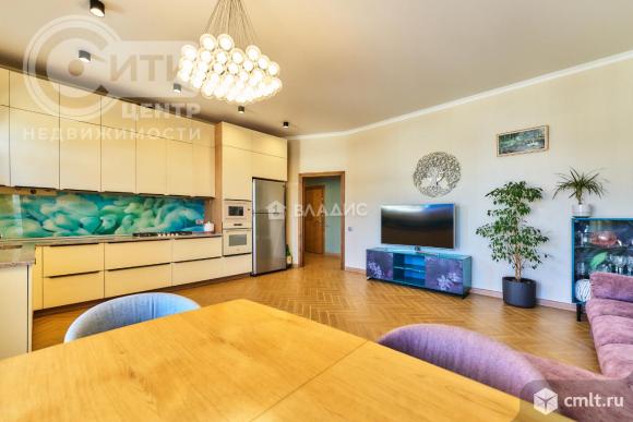 3-комнатная квартира 119,9 кв.м. Фото 1.