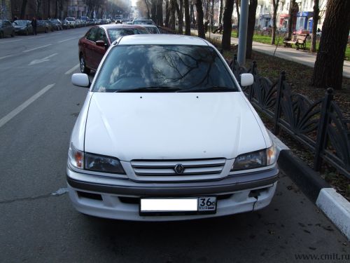 Toyota Corona - 1997 г. в.. Фото 1.