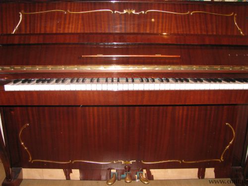Фортепиано Аккорд 2. Фото 2.