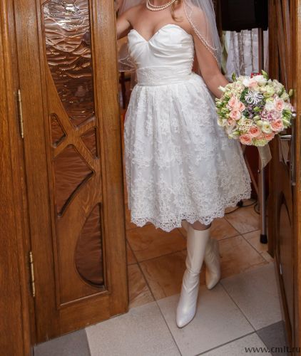 Свадебное платье. Фото 1.