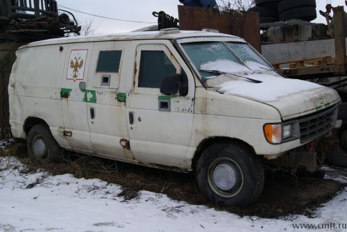 Броневик Ford Econoline