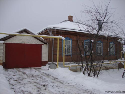 Бобров. Дом, 63 кв.м, 3 комнаты, кухня, времянка. Фото 1.
