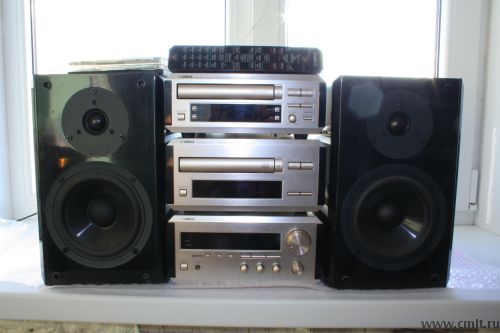 Продаю комплект HI-FI Yamaha piano craft .