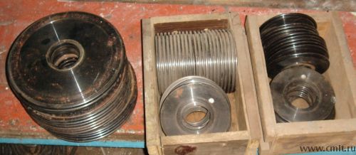 Стенд для проверки и тарировки манометров МП 60. Фото 3.