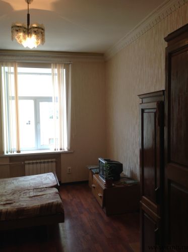 25 Октября ул., центр. Комната, 19 кв.м, 3/5 эт. Фото 8.