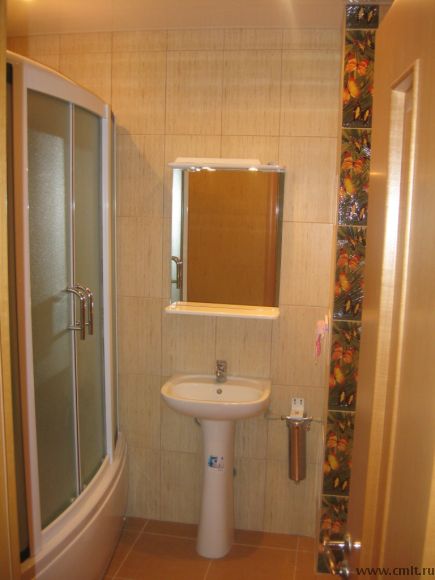 Внутренняя отделка: облицовочные работа, ванная комната, туалет под ключ. Отопление, водопровод, гипсокартон, пластик. Электирика любой сложности.