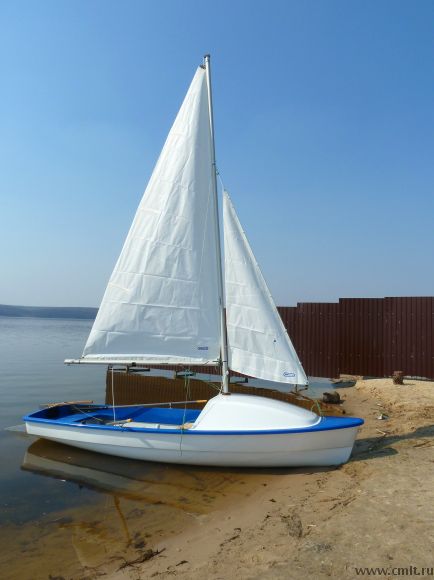 Швертбот с мотором