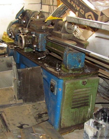 Токарный станок Т135В