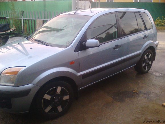 Ford Fusion - 2008 г. в.. Фото 1.