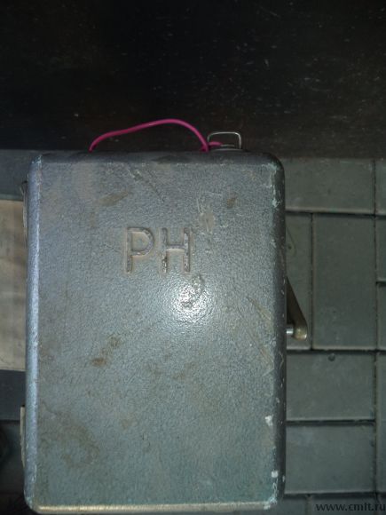 Мегаомметр. Фото 2.