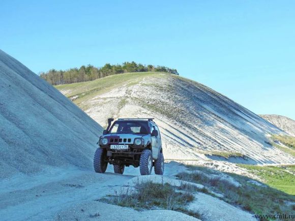 Suzuki Jimny - 1998 г. в.. Фото 1.