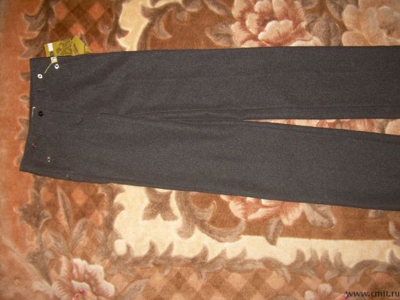 Продам новые классические брюки темно-серого цвета.