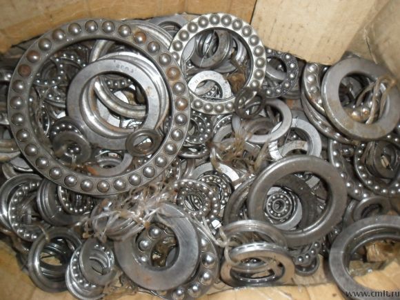 Подшипники. Фото 1.