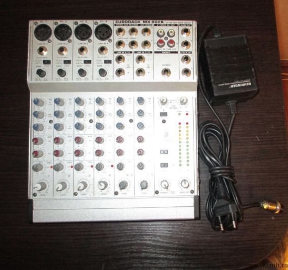 Продам микшерный пульт Behringer MX 802A Eurorack. Фото 3.