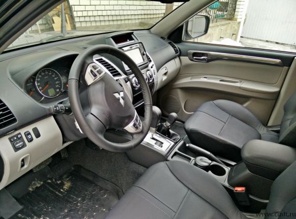 Mitsubishi Pajero Sport - 2014 г. 3.0 бензин новый. Фото 3.