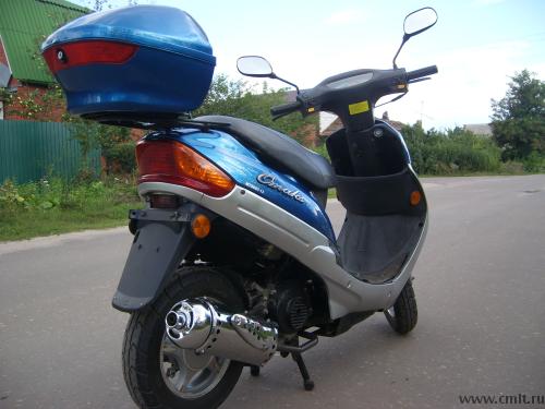 Скутер Omaks MT 50 QT + кофр. Фото 5.