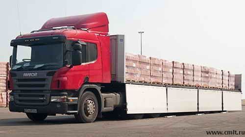 Грузоперевозки бортовым открытым длинномером. Фото 1.