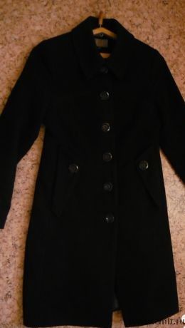 Черное классическое пальто. Фото 1.