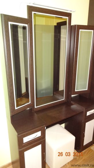 Дамский уголок. Фото 1.