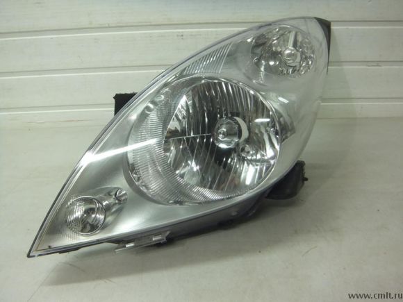 Фара левая CHEVROLET SPARK 11- б/у 95226891 3*. Фото 1.