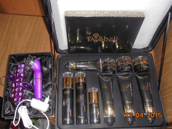 Продам набор косметики Дешели. Фото 1.