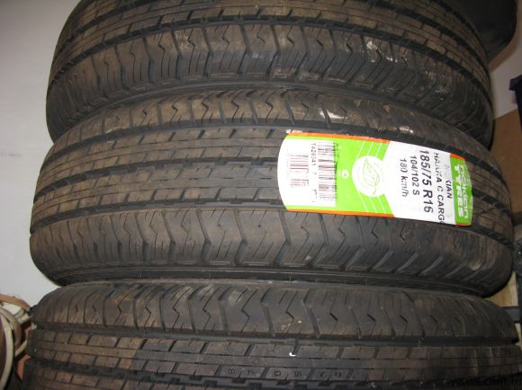 Колёса на автомобиль ГАЗель: новые шины Nokian hakka C cargo, новые диски, балансировка. Фото 3.