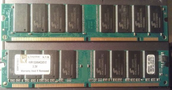 Продам фирменную, оригинальную оперативную память Kingston SDRAM PC-133 512Мб