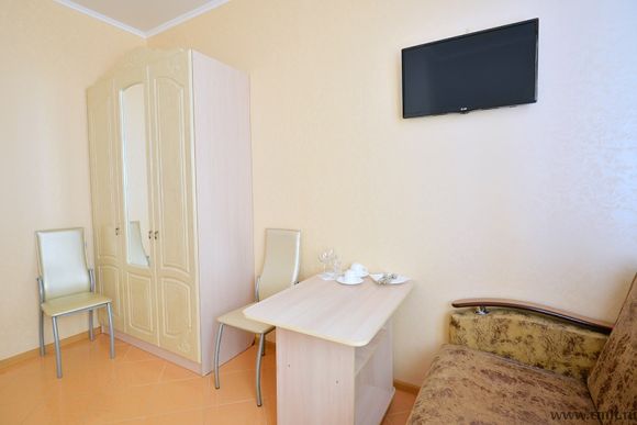 Одно-двух-трехкомнатные гостиничные номера. Эконом. Фото 5.