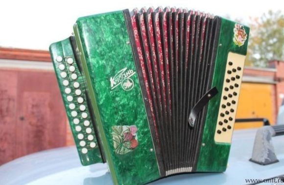 Гармонь Кубань. Гармошка Кубань Армавирская фабрика. Гармонь Кубань зеленая. Гармошка двухрядная Кубань