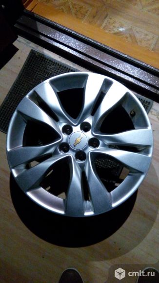 Продаю литые диски R 17 на Шевроле Круз. Фото 1.