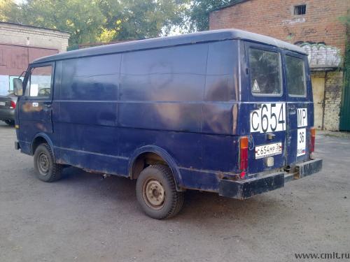 Продаю грузопассажирский микроавтобус  WV  LT-31 89г.в. 2,4 дизель. Фото 2.