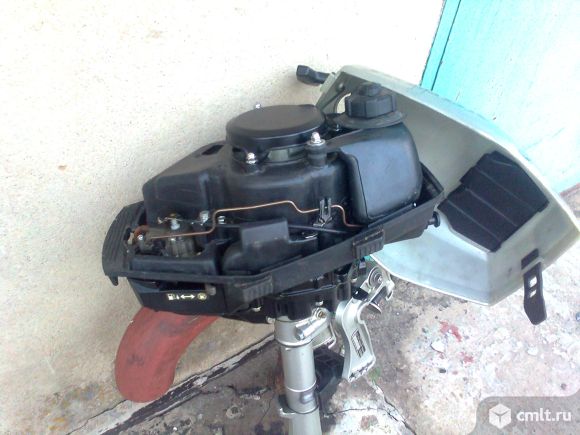 Лодочный мотор Honda, 2 л. с., 2 такта, воздушное. Фото 6.